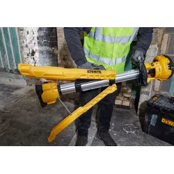 Dewalt Faro LED Con Treppiede XR 18V (Senza Batterie E Caricbatteria)