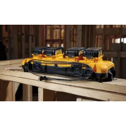 Dewalt Caricabatteria Rapido Universale a 4 Ingressi 8Ah