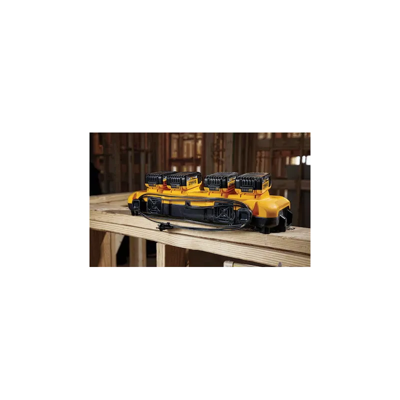 Dewalt Caricabatteria Rapido Universale a 4 Ingressi 8Ah