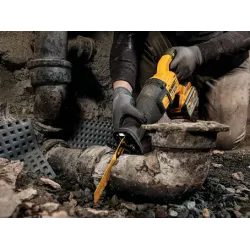 Dewalt Sega universale 54V