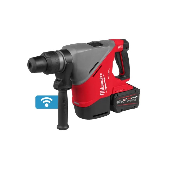 Détail de l'attache SDS-Max du perforateur Milwaukee M18 FUEL