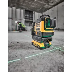 Dewalt Laser Multilinea Con Raggio Verde Classe 2 (510-530nm). Senza Batterie E Caricabatteria In Valigetta.