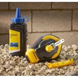 Stanley Kit Di Filo Per Tracciare Linee Con Gesso  Da 30 m Con Livella