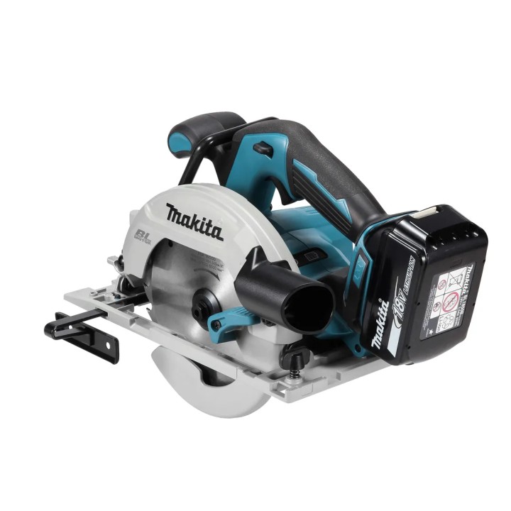 Lato della sega circolare Makita DHS680ZJ con lama da 165 mm