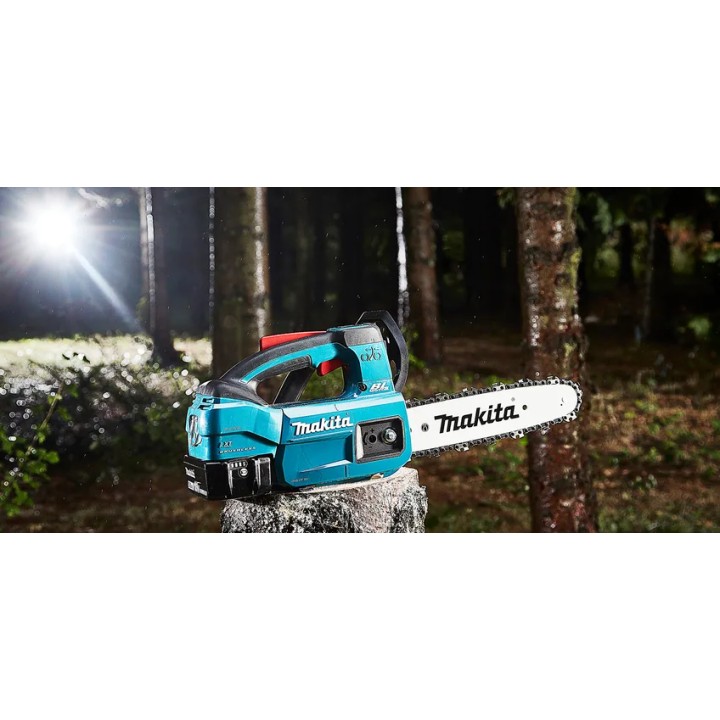 Makita DUC254Z vista del corpo macchina e badge MAKITA