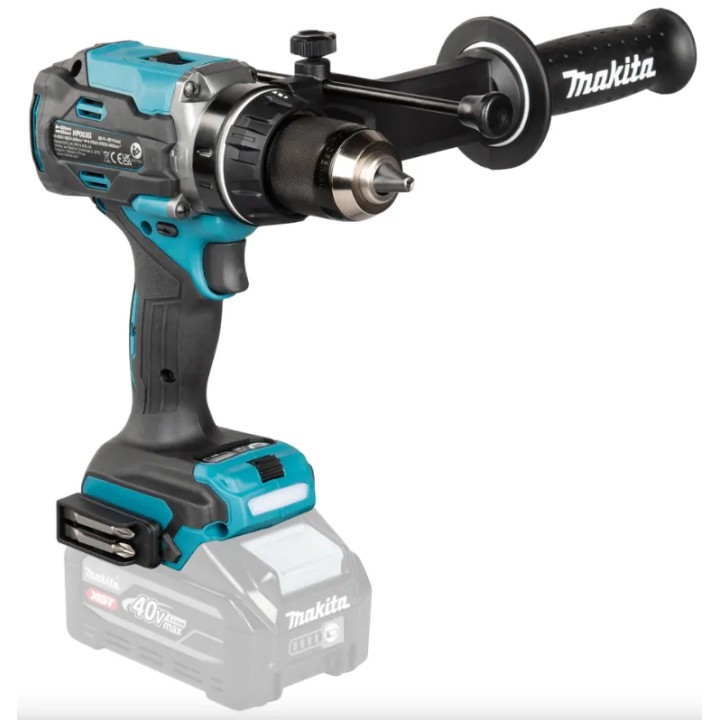 MAKITA HP003GZ01 in uso su metallo con punta montata