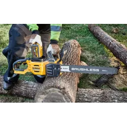 Tronçonneuse Dewalt 54 V 50 cm - 1 batterie 9,0 Ah et chargeur rapide