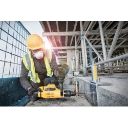 Dewalt Demolitore SDS-MAX 5Kg 7.1J 1050W con AVC