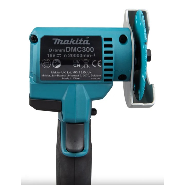 MAKITA DMC300ZJ profilo compatto ed ergonomico