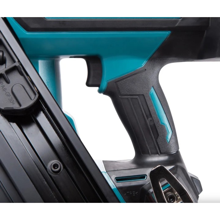 Cloueur pneumatique Makita LXT® 18V - Clous à tête coupée