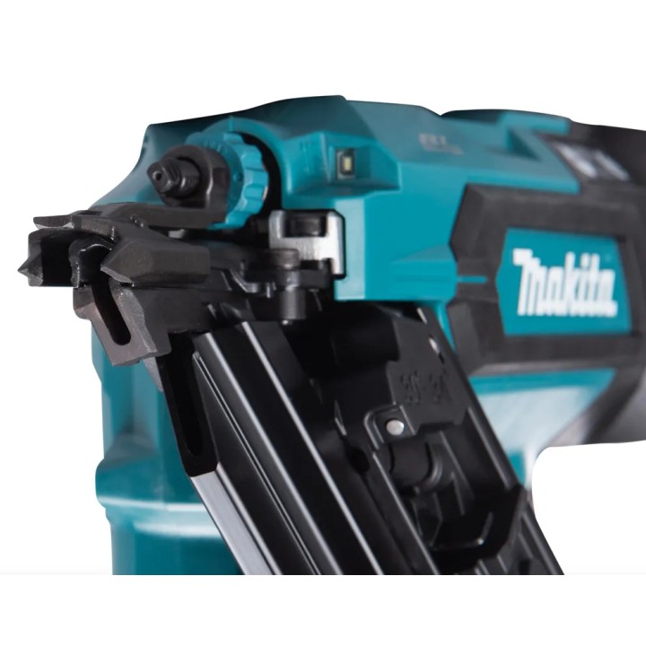 Cloueur pneumatique Makita LXT® 18V - Clous à tête coupée