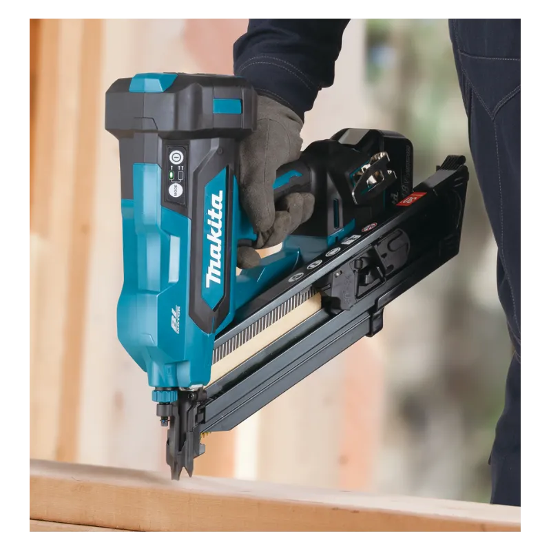 Makita Chiodatrice Pneumatica LXT® 18V - Chiodi "Clipped Head"