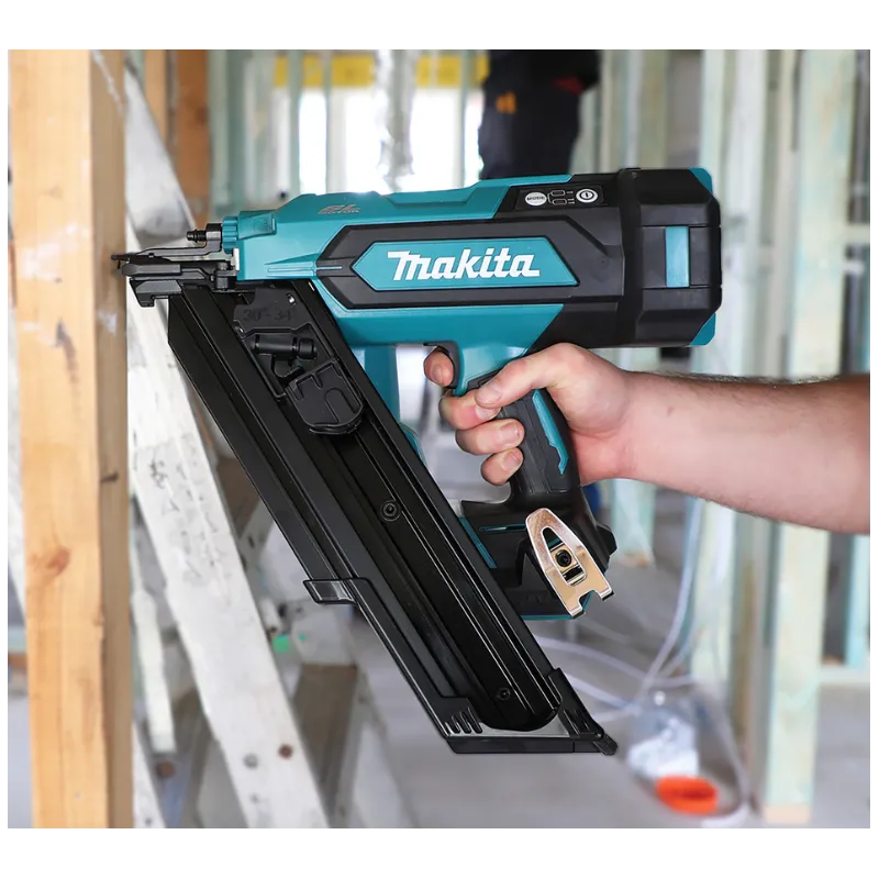 Makita Chiodatrice Pneumatica LXT® 18V - Chiodi "Clipped Head"