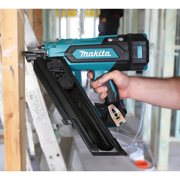 Cloueur pneumatique Makita LXT® 18V - Clous à tête coupée