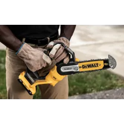 Dewalt Elettrosega A Catena Per Potatura 20 cm XR 18V Motore BRUSHLESS, Lunghezza Barra 20 cm, Senza Batteria E Caricabatteria.