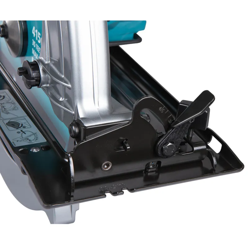 Scie circulaire Makita 40Vmax – Livrée sans batterie ni chargeur