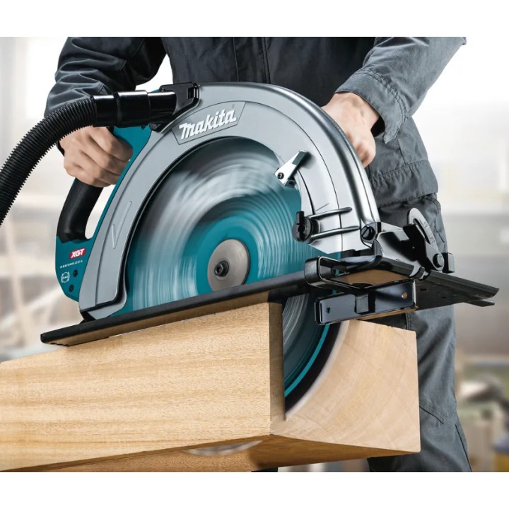 Makita HS013GZ immagine del pannello di controllo e leve