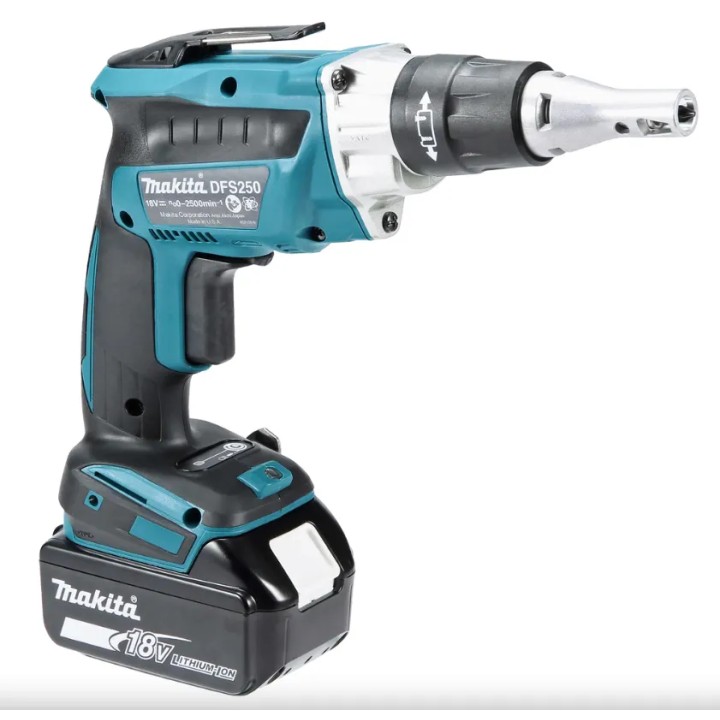 Visseuse Makita DFS250ZJ dans sa mallette MAKPAC