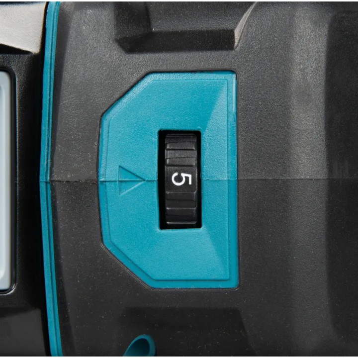 Vue arrière de la Makita GA055GZ01 avec emplacement batterie XGT
