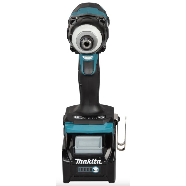 Makita TD004GD201 en application sur tôle mince (illustration)