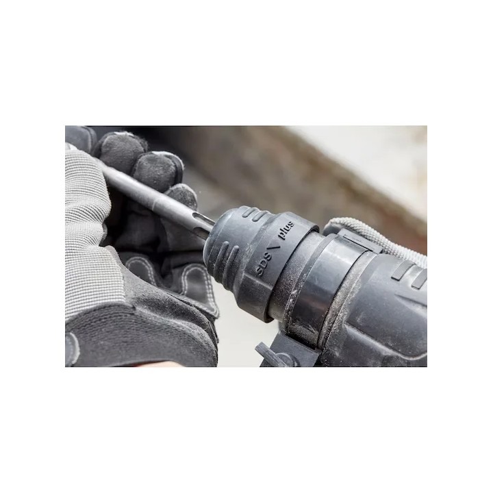 STANLEY FATMAX perforateur-burineur SDS+ détail du corps et des grilles d'aération