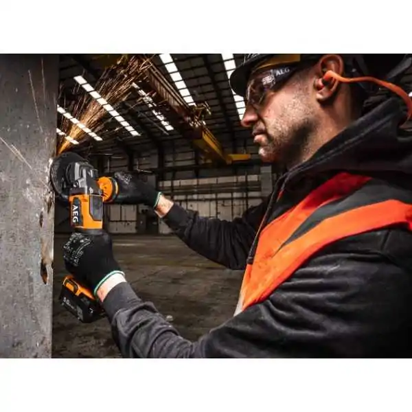 Aeg Kit Smerigliatrice Angolare 125 mm Brushless 18V DMS Aeg Kit Smerigliatrice Angolare 125 mm Brushless 18V DMS