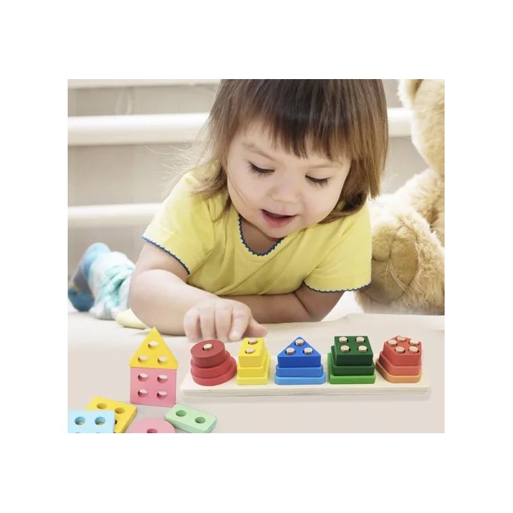 Puzzle en bois avec personnages