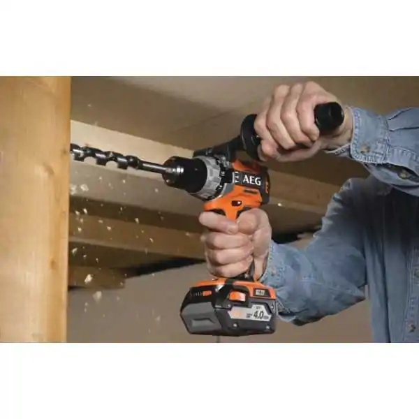 AEG Trapano a percussione brushless 18V compatto