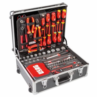 Valise trolley USAG ouverte avec assortiment d'outils pour électricien et panneaux internes