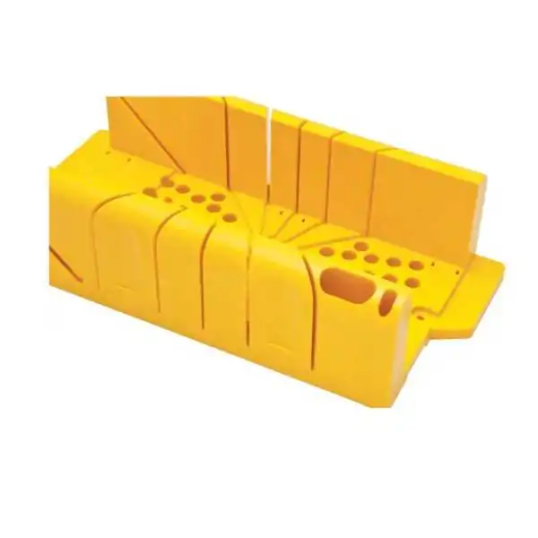 Stanley Coupe-cadre  ABS Avec Scie