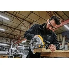 Dewalt Scie Circulaire  65mm - 1350W