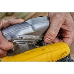 Dewalt Scie Circulaire  65mm - 1350W