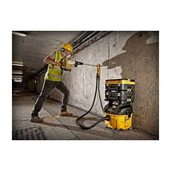 Dewalt Aspiratore Solidi/Liquidi 1400W 30Lt Classe L - TSTAK