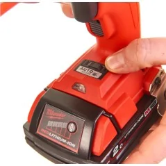 Milwaukee Tournevis Pour Cloisons Sèches  M18 FUEL™ Avec Chargeur De Ceinture Milwaukee Tournevis Pour Cloisons Sèches  M18 FUEL™ Avec Chargeur De Ceinture