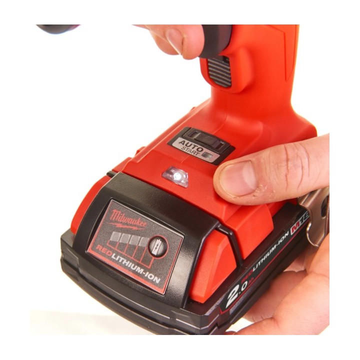 Vue de dessus du tournevis cloisons MILWAUKEE M18 avec insert ¼″
