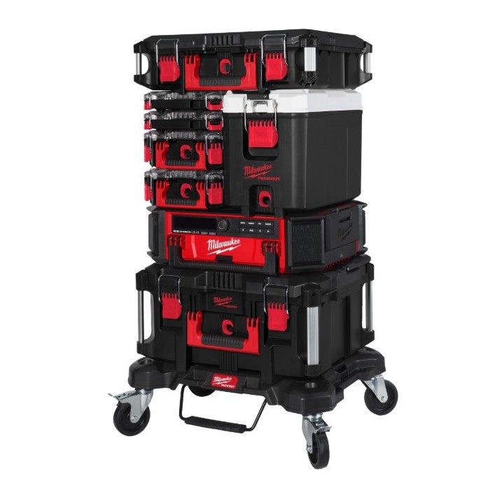 Vue angulaire du conteneur isolé MILWAUKEE PACKOUT™ 15 L