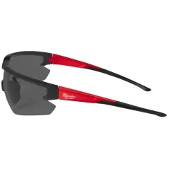 Milwaukee Lunettes De sécurité  STANDARD Avec Verres Foncés Milwaukee Lunettes De sécurité  STANDARD Avec Verres Foncés