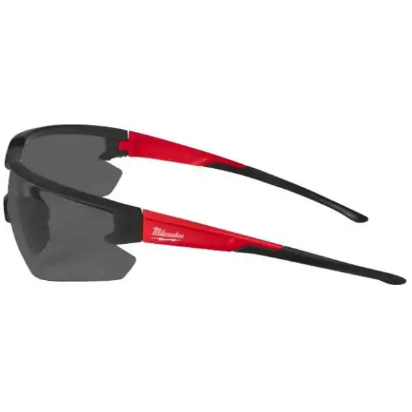 Milwaukee Lunettes De sécurité  STANDARD Avec Verres Foncés Milwaukee Lunettes De sécurité  STANDARD Avec Verres Foncés