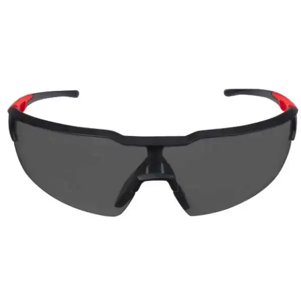 Milwaukee Lunettes De sécurité  STANDARD Avec Verres Foncés Milwaukee Lunettes De sécurité  STANDARD Avec Verres Foncés