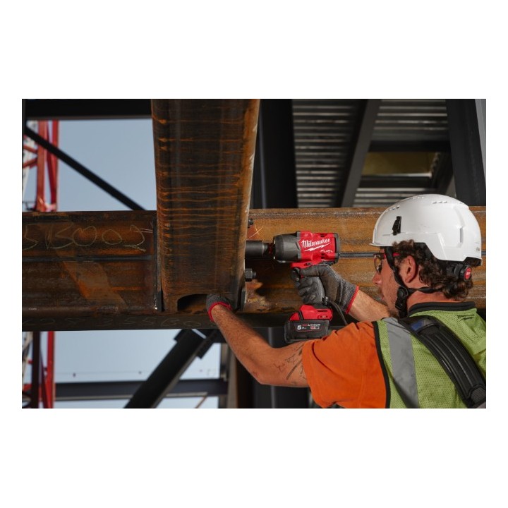 Milwaukee Avvitatore Ad Impulsi Alta Coppia ½″ M18 FUEL™ Con Anello Di Frizione