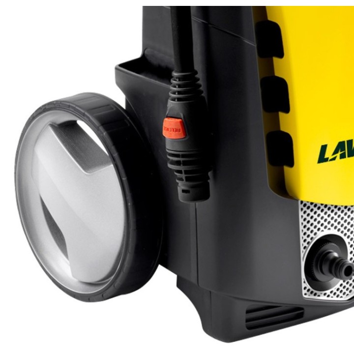 Vue latérale du Lavor STM 160 WPS Plus avec panneau et accessoires