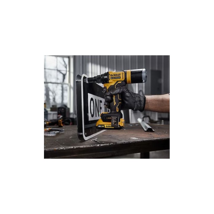 DEWALT DCF403NT-XJ vista inclinata per evidenziare il profilo