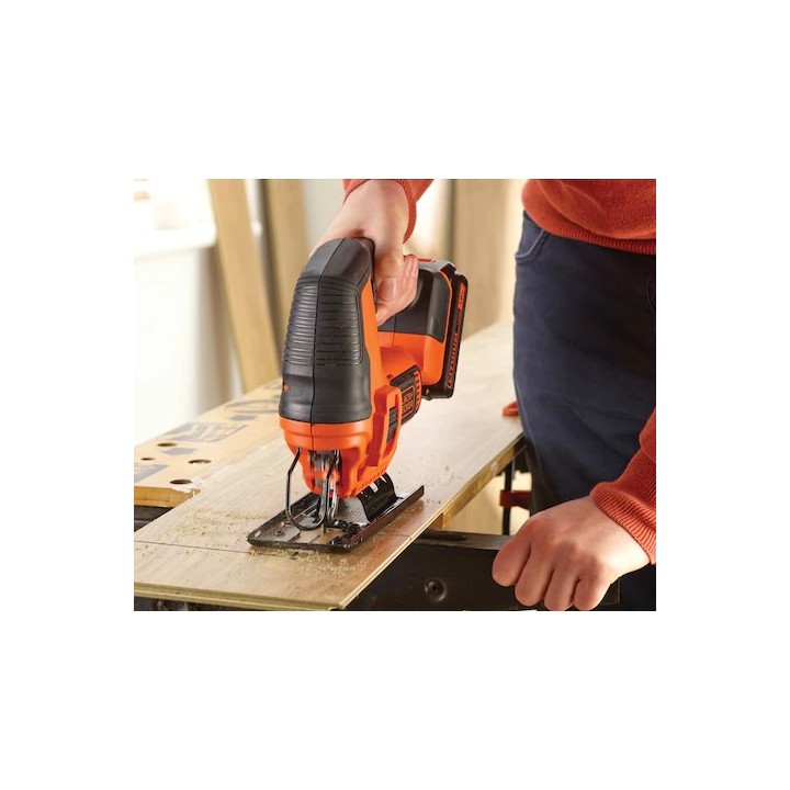 Black+Decker  Scie Alternative 18 V Au Lithium