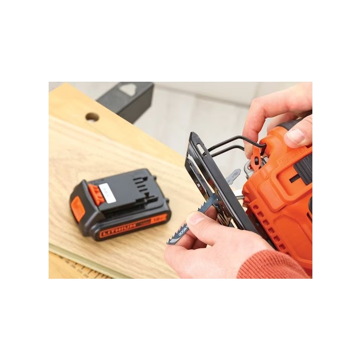 Black+Decker  Scie Alternative 18 V Au Lithium