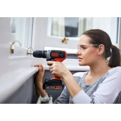 Black+Decker Trapano Avvitatore A Batteria 18V- 1,5Ah