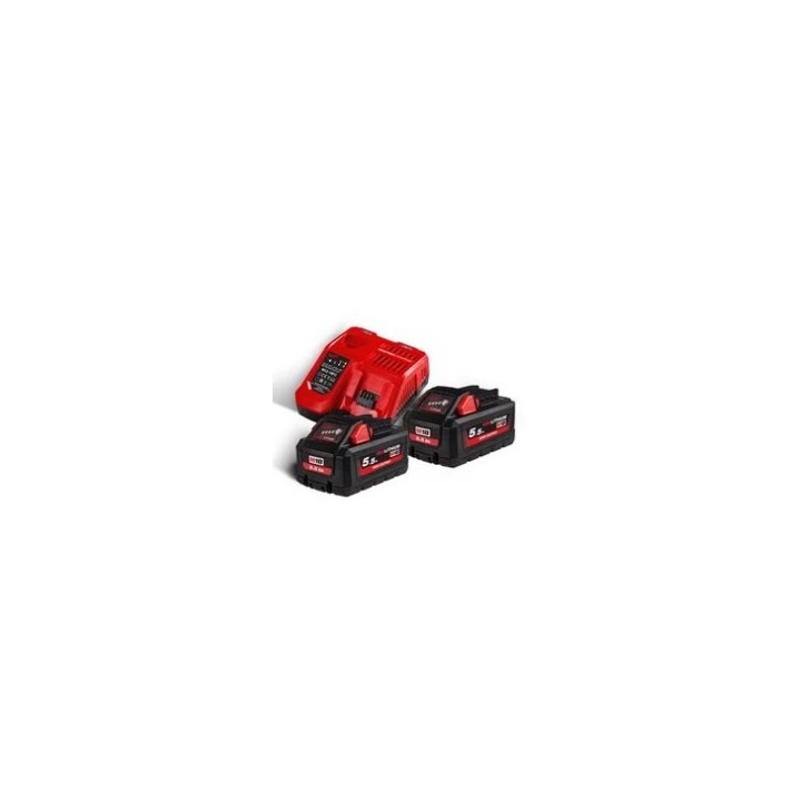 Due batterie M18 HB5.5 e batteria M12 B3 affiancate con caricabatterie M12-18 FC