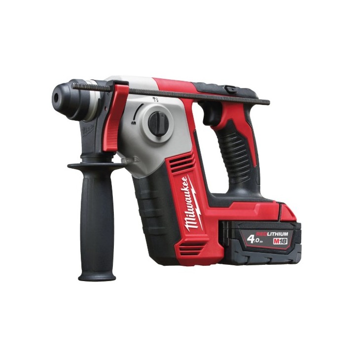 Milwaukee tassellatore M18 SDS visto frontalmente con attacco SDS‑Plus