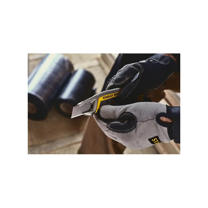 Stanley Cutter Fatmax® Avec Curseur Et Système De Brise-Lame Intégré - 18 mm