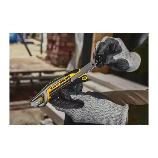 Stanley Cutter Fatmax® Avec Curseur Et Système De Brise-Lame Intégré - 18 mm