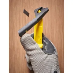 Stanley Cutter  18mm Con Cursore E Sistema Spezzalama Integrato